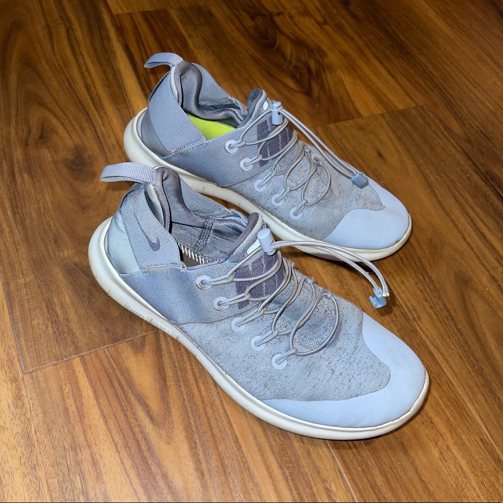 Nike Tennis Shoes Size 8.5. Slate Grey/Blue. Amazing condition!